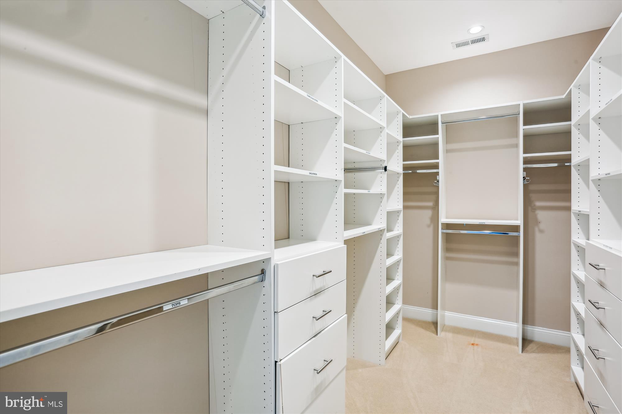 OAKS AT NORTH BETHESDA - Residential