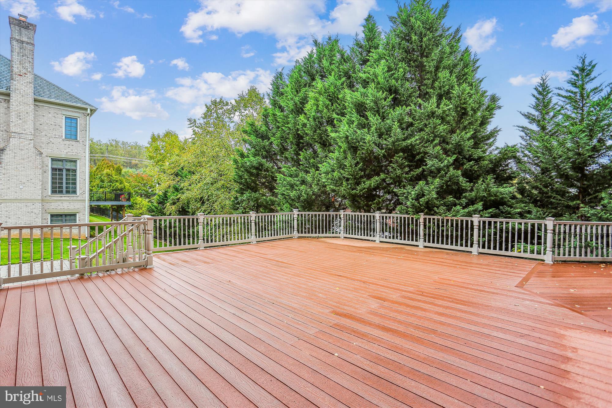 OAKS AT NORTH BETHESDA - Residential