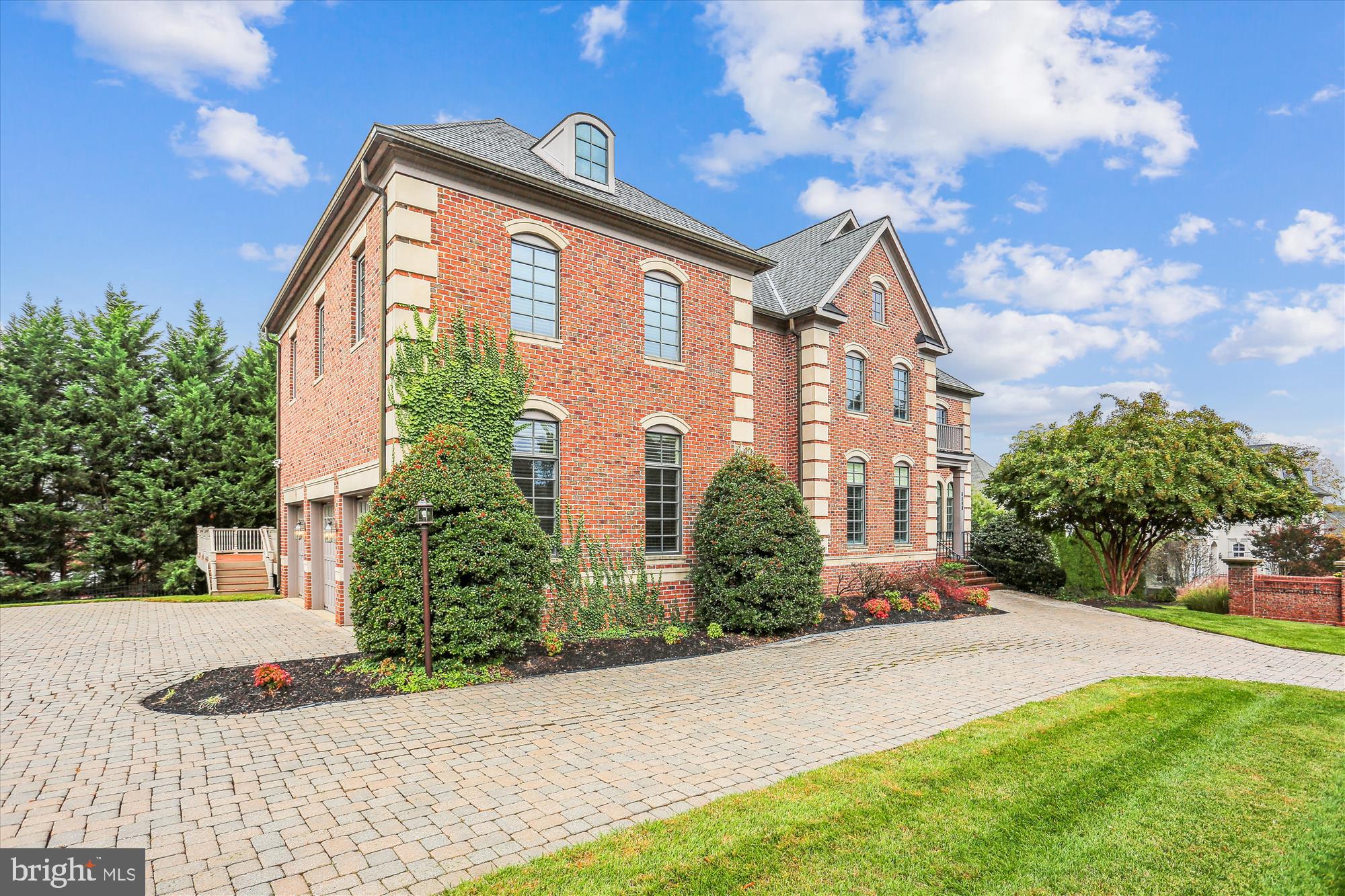 OAKS AT NORTH BETHESDA - Residential