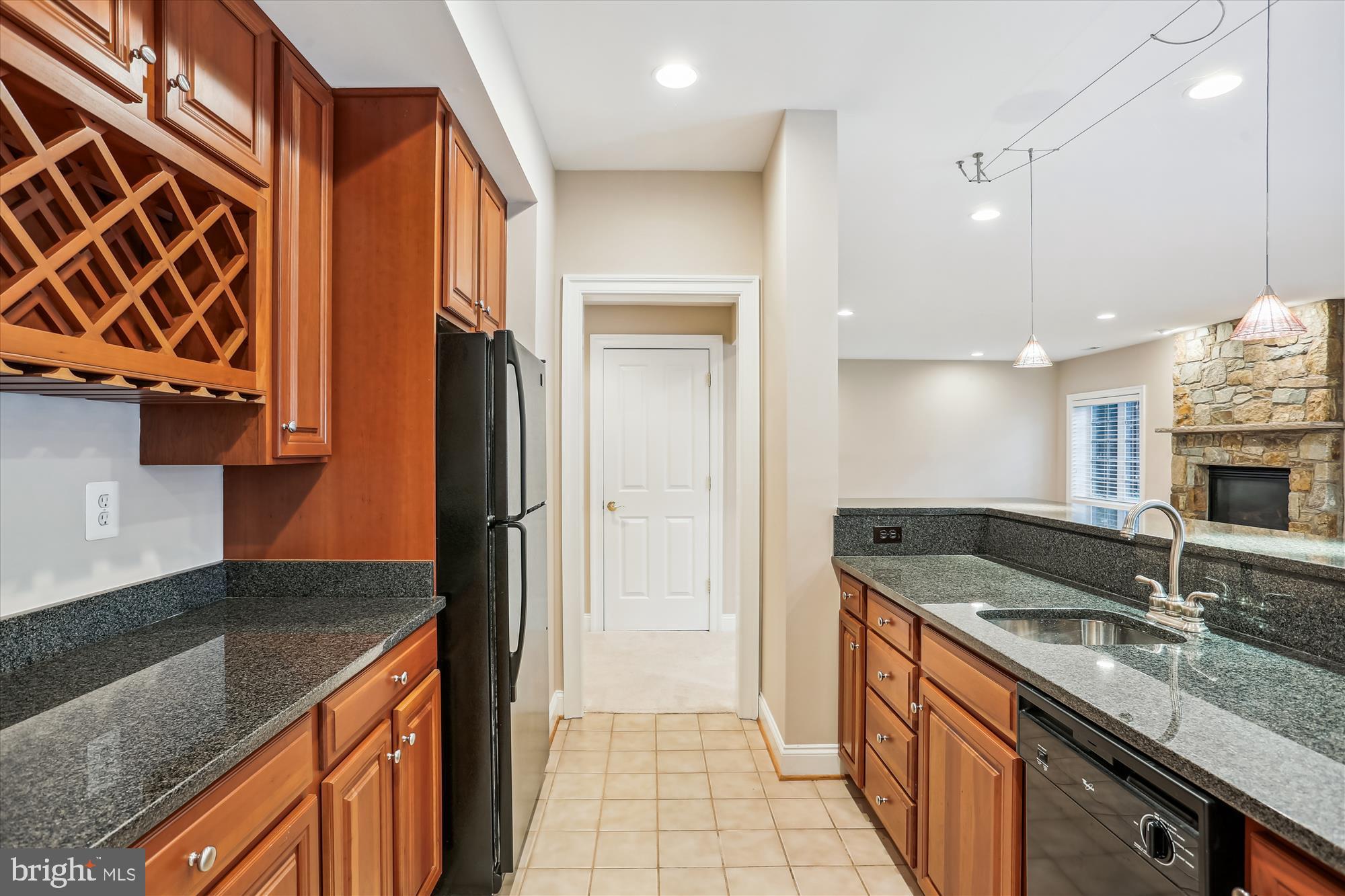 OAKS AT NORTH BETHESDA - Residential