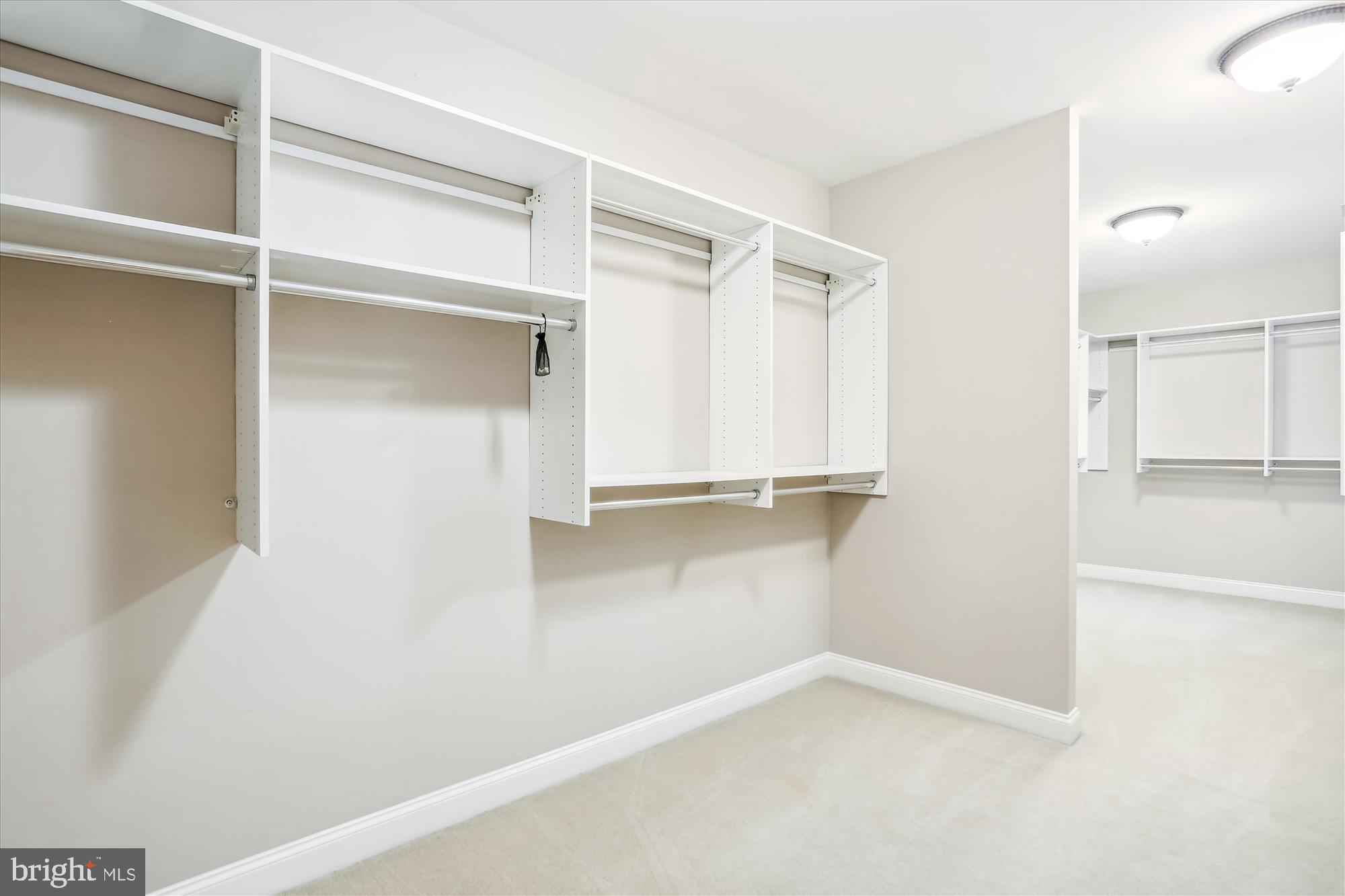 OAKS AT NORTH BETHESDA - Residential