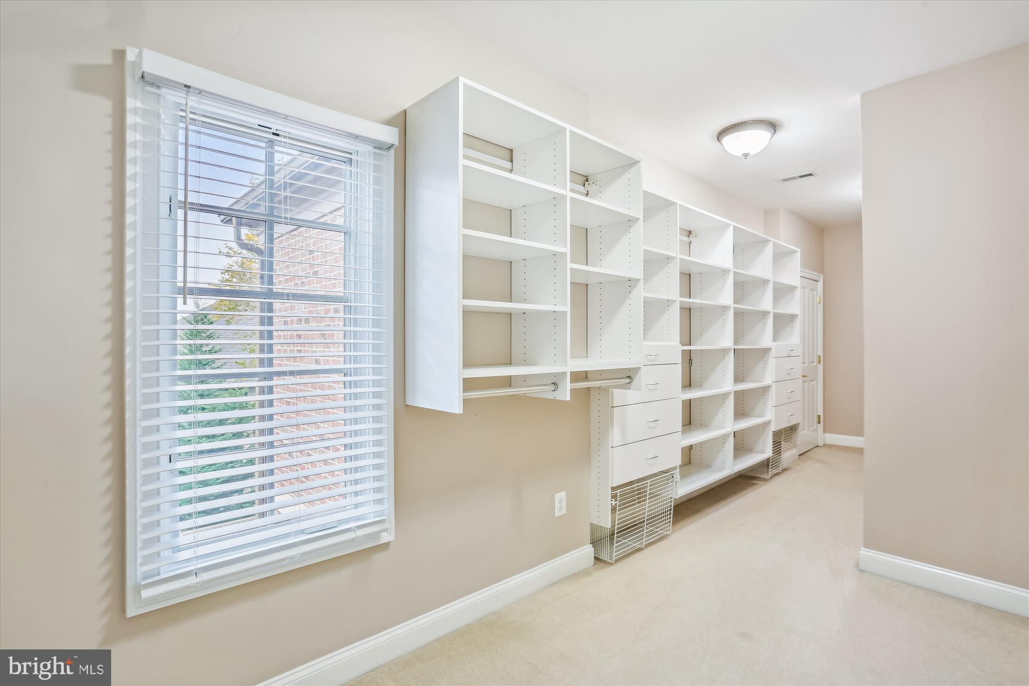 OAKS AT NORTH BETHESDA - Residential