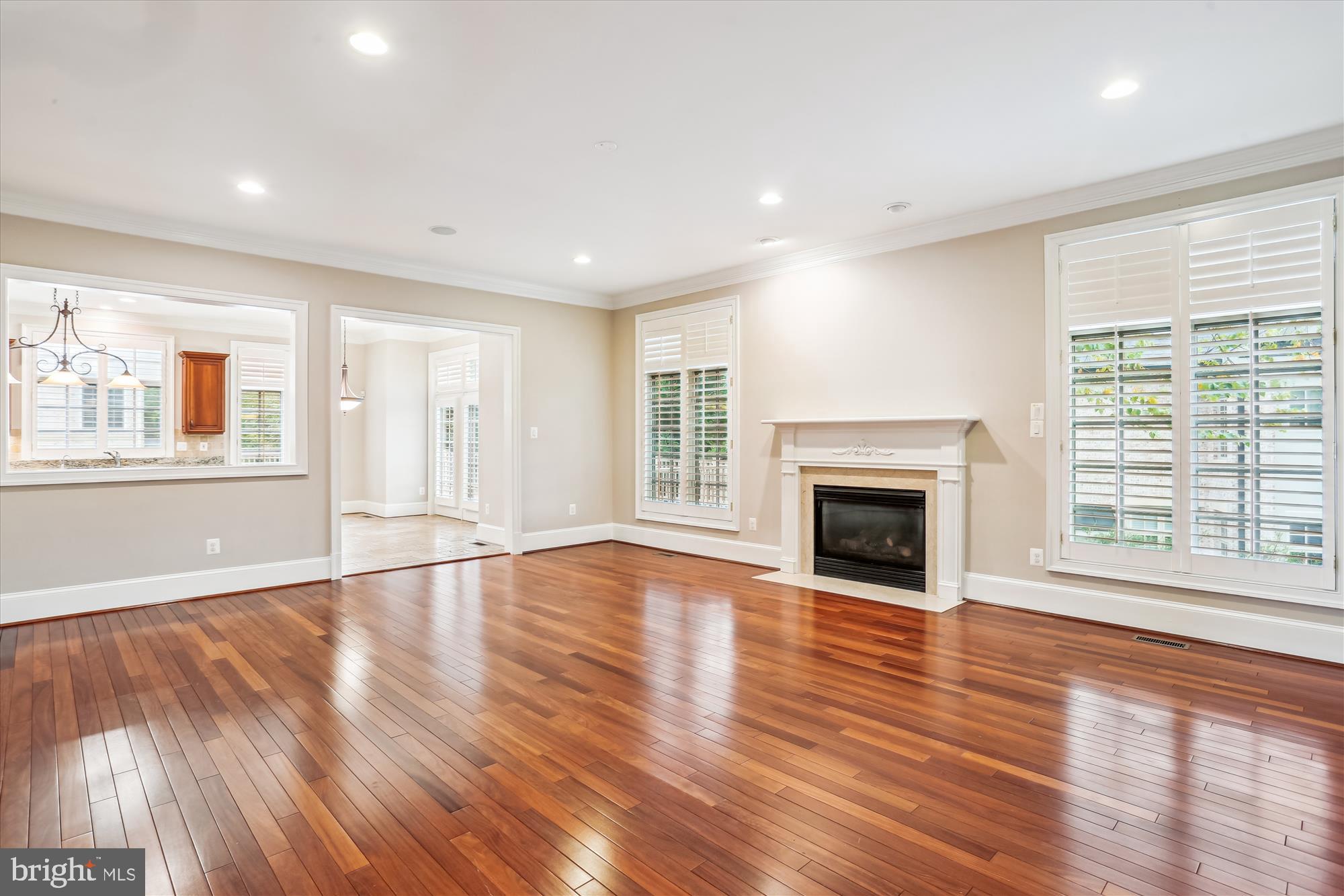 OAKS AT NORTH BETHESDA - Residential