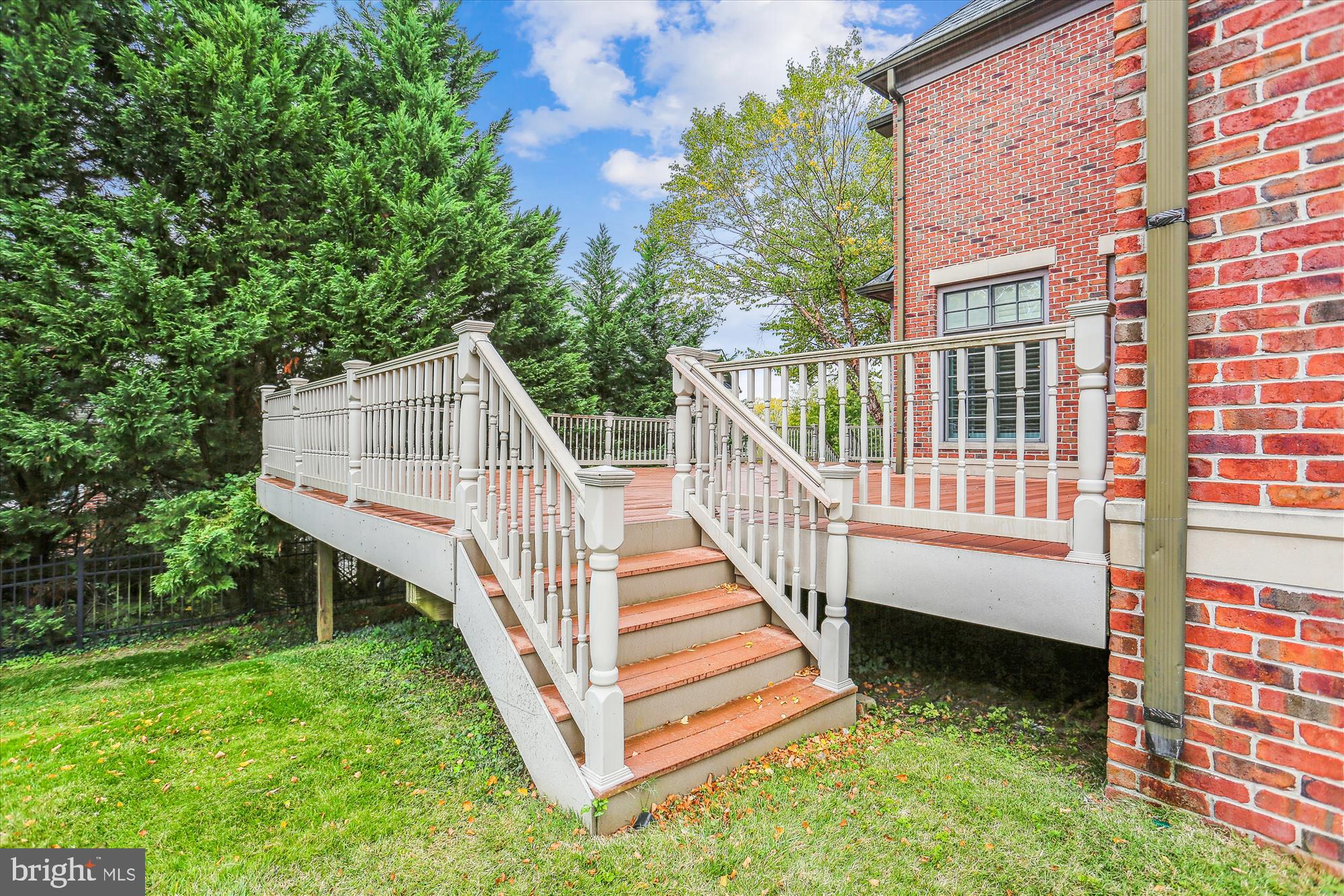 OAKS AT NORTH BETHESDA - Residential