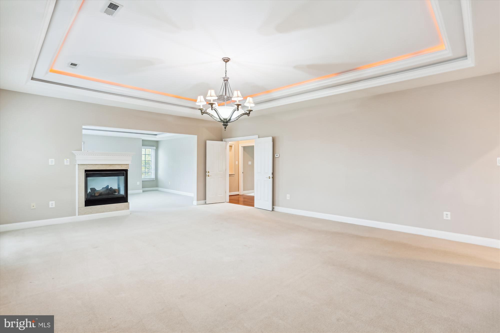 OAKS AT NORTH BETHESDA - Residential