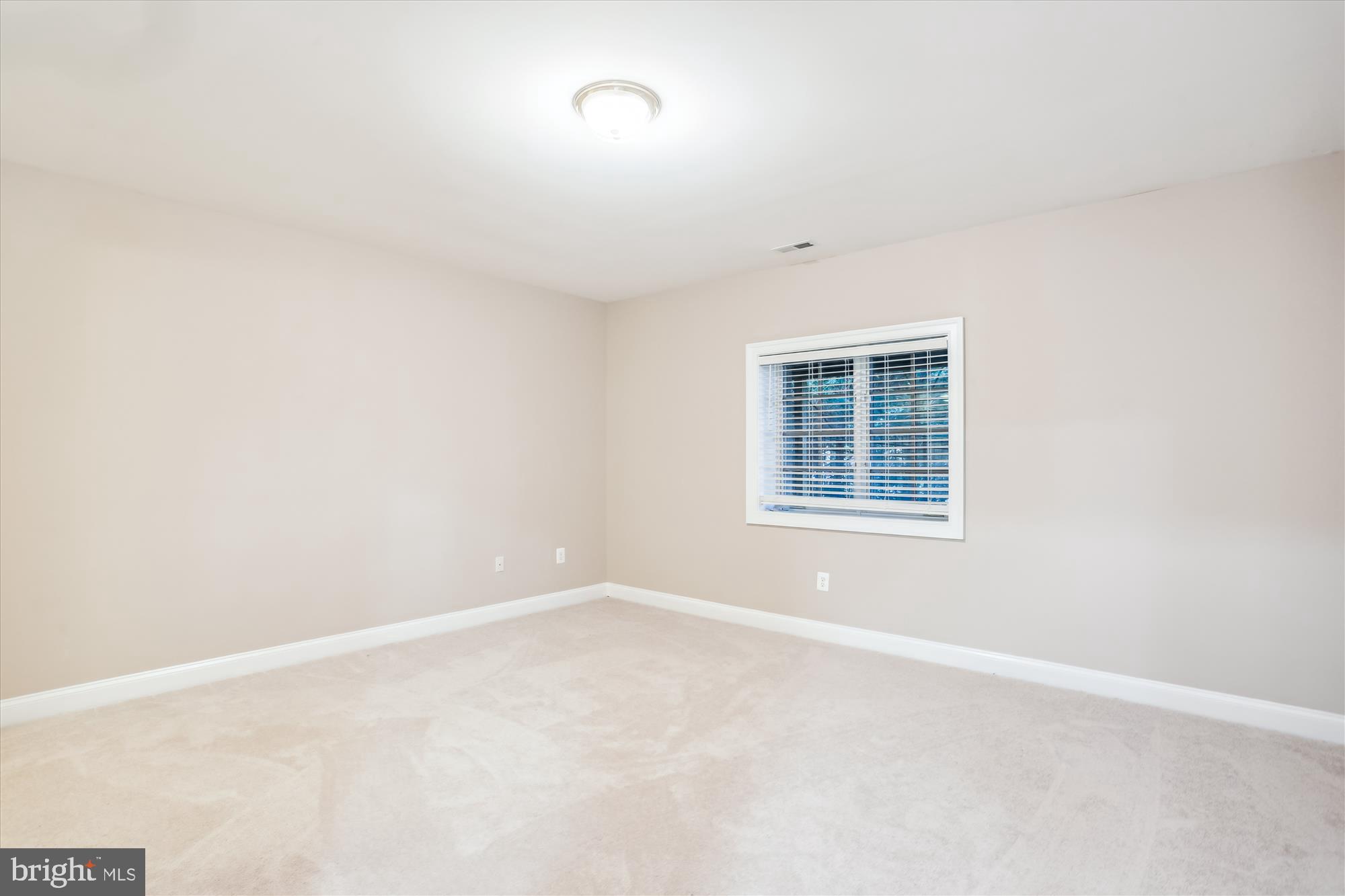 OAKS AT NORTH BETHESDA - Residential