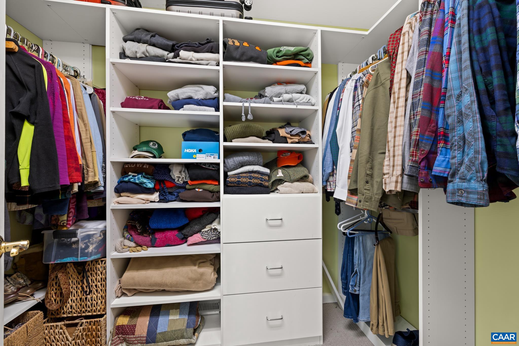 LAKE MONTICELLO - Residential