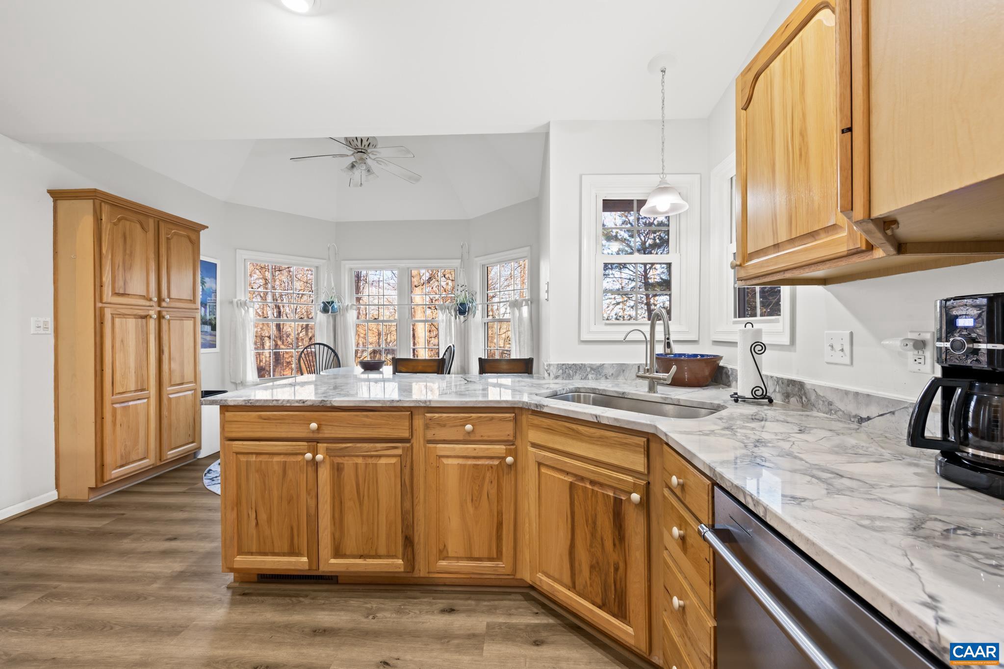 LAKE MONTICELLO - Residential