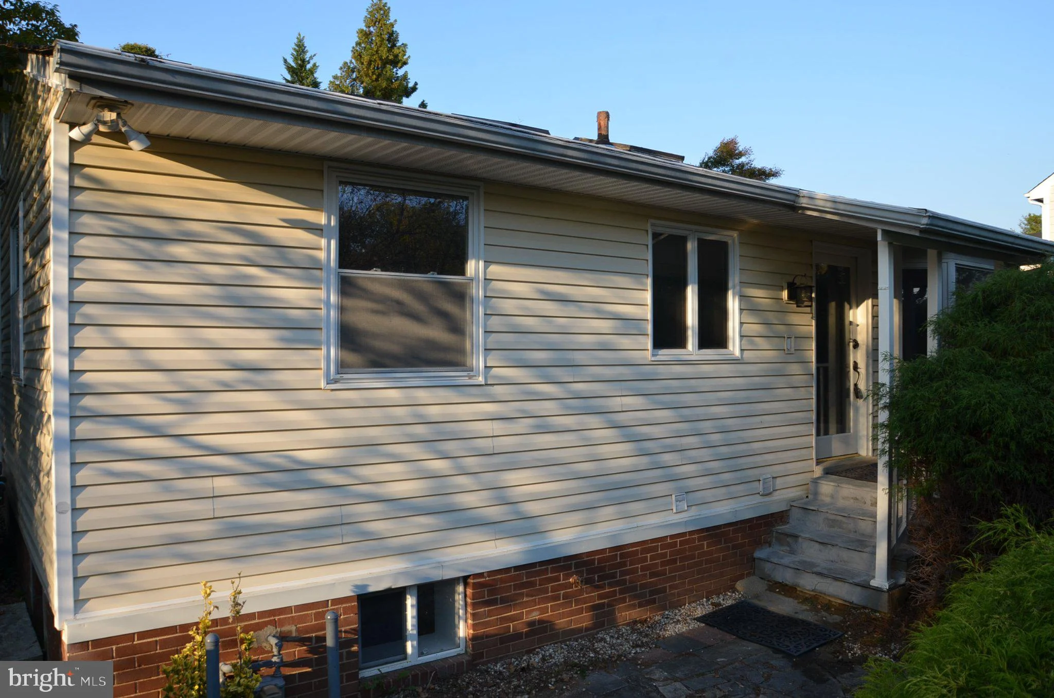 4308 Locust Lane