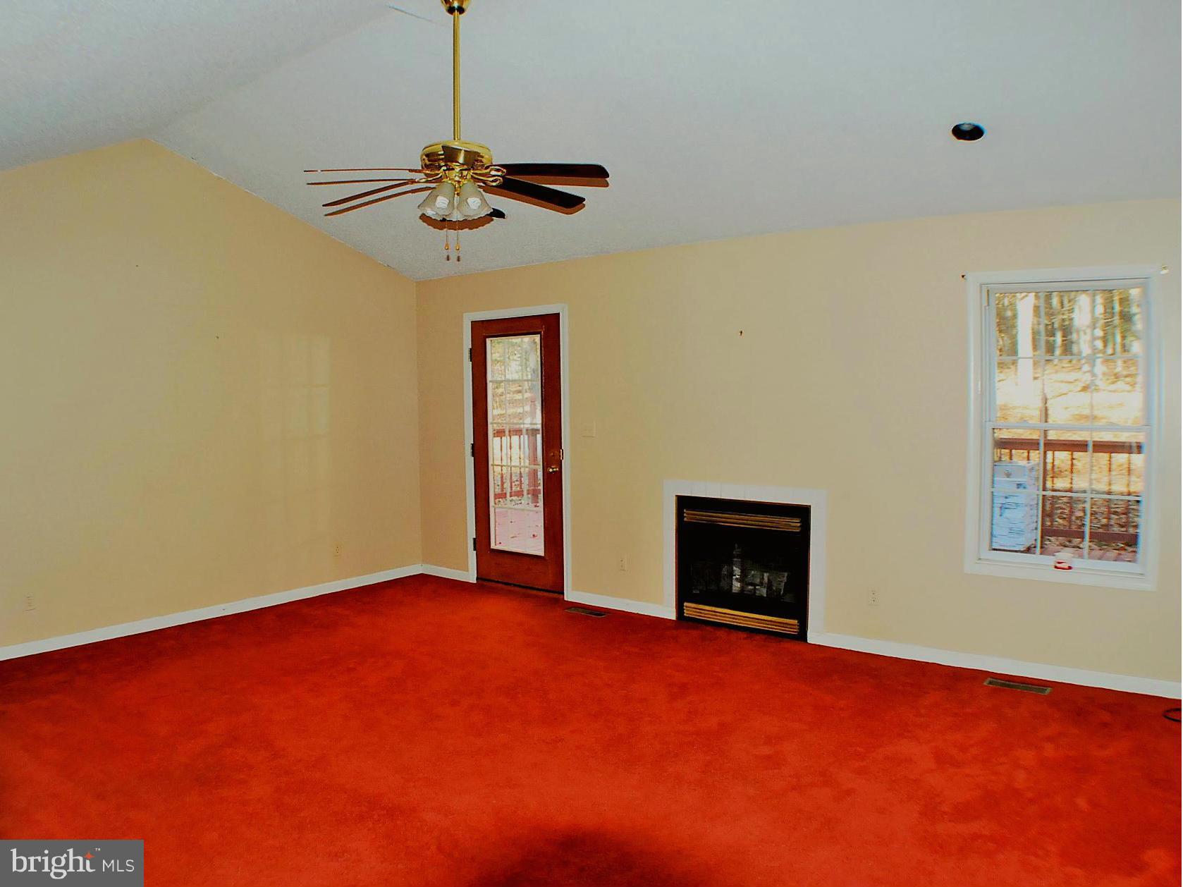 DILLONS RUN ESTATES - Residential