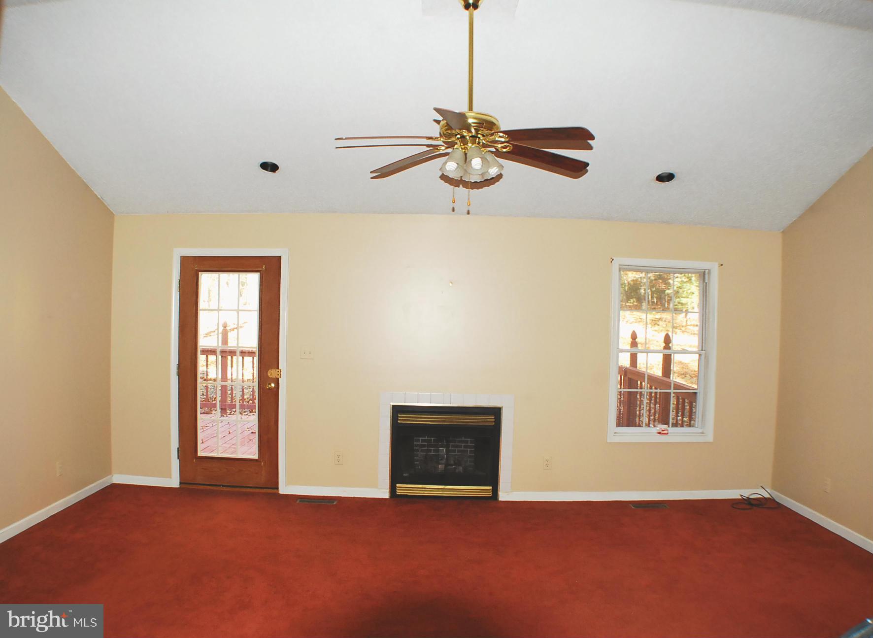 DILLONS RUN ESTATES - Residential