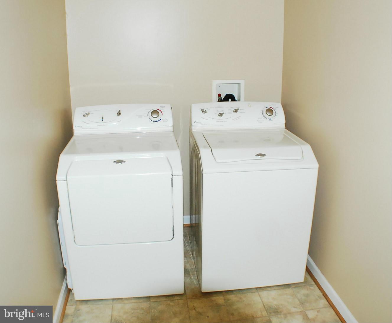 DILLONS RUN ESTATES - Residential