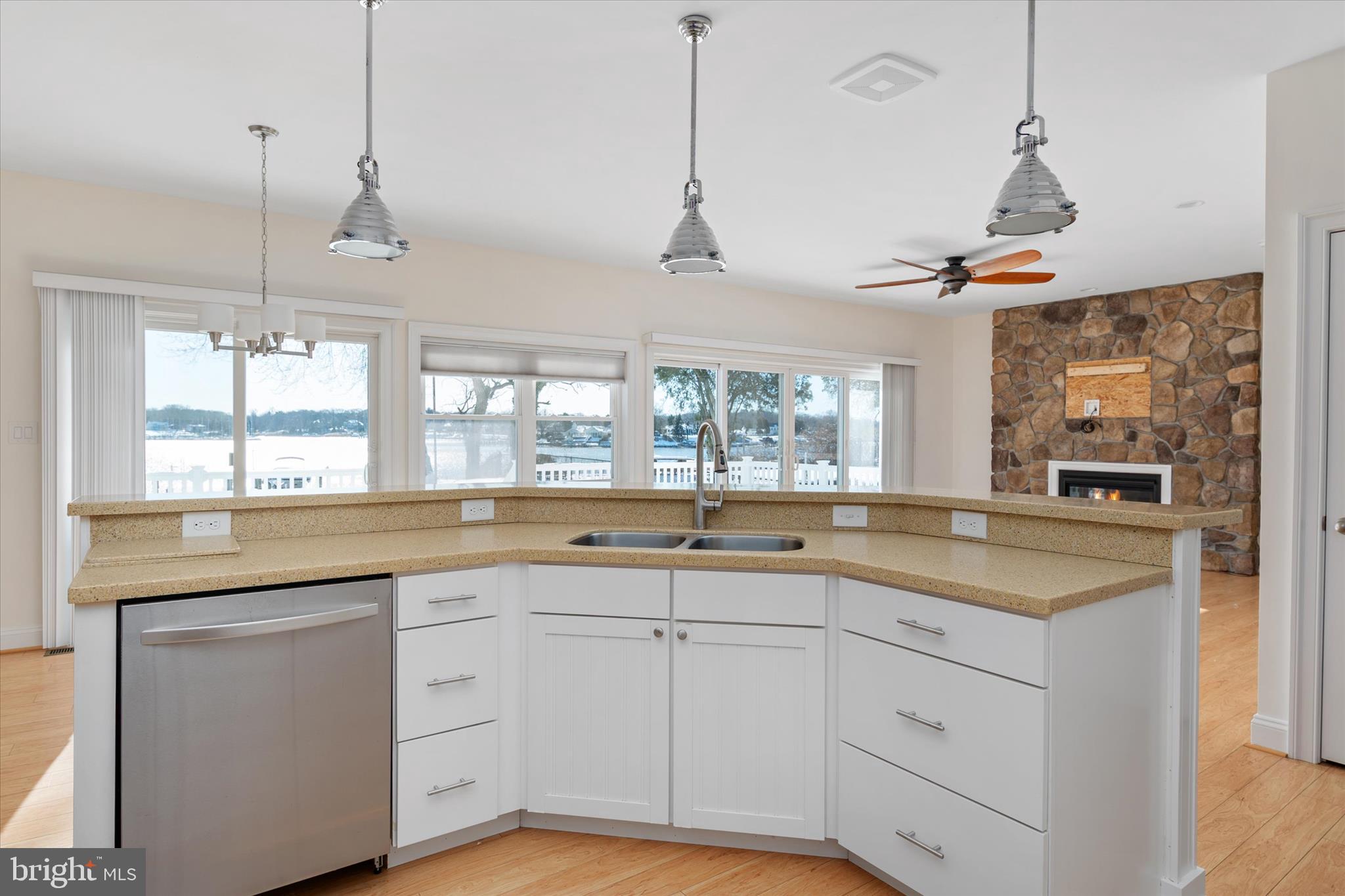 BAR HARBOR - Residential Lease