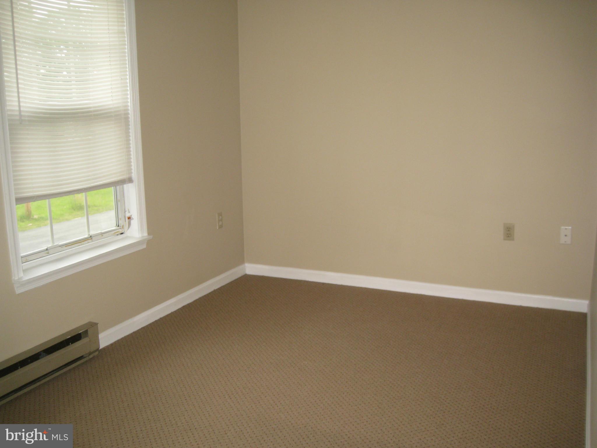 SOUTHEND - Residential Lease