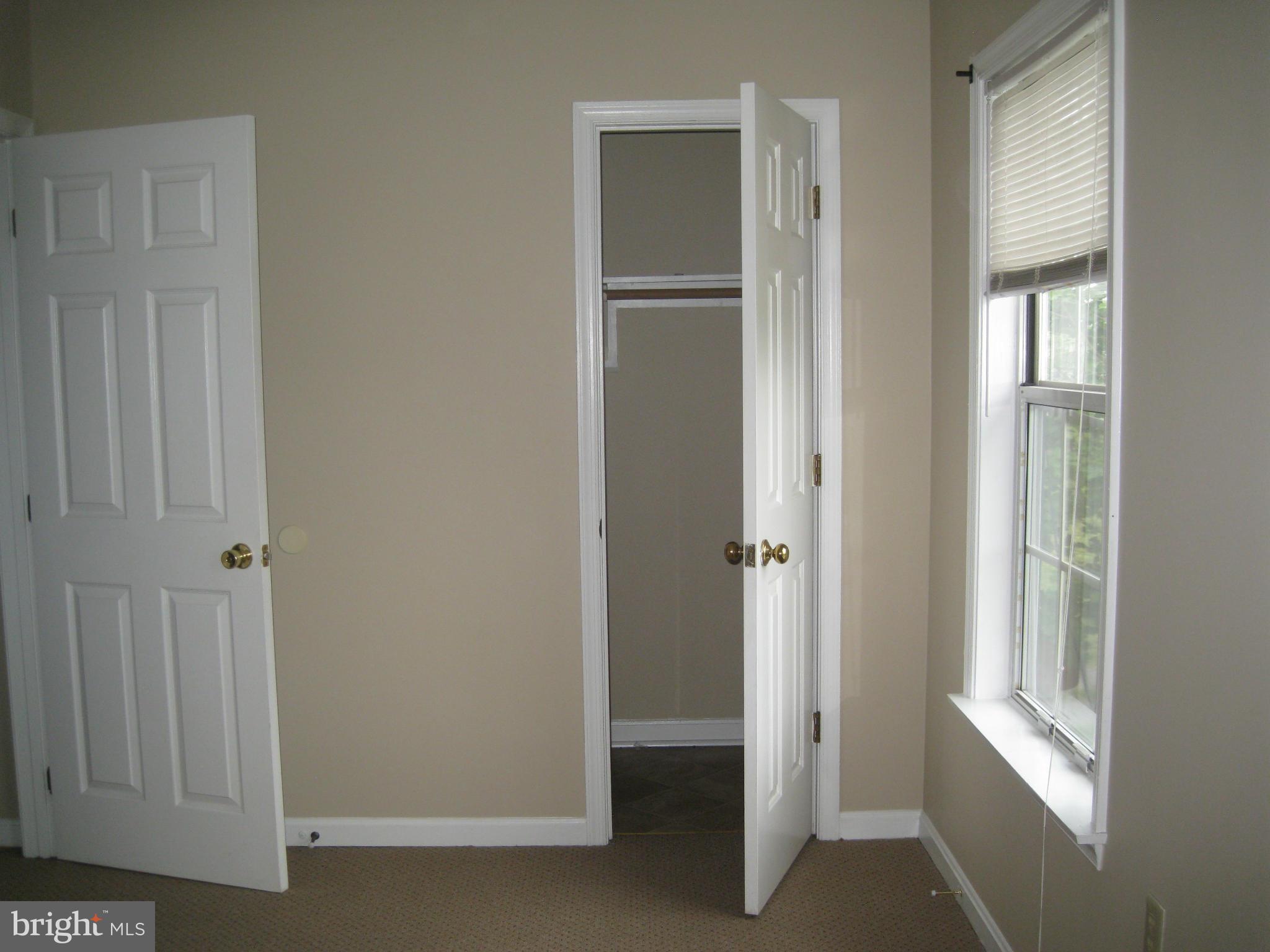 SOUTHEND - Residential Lease