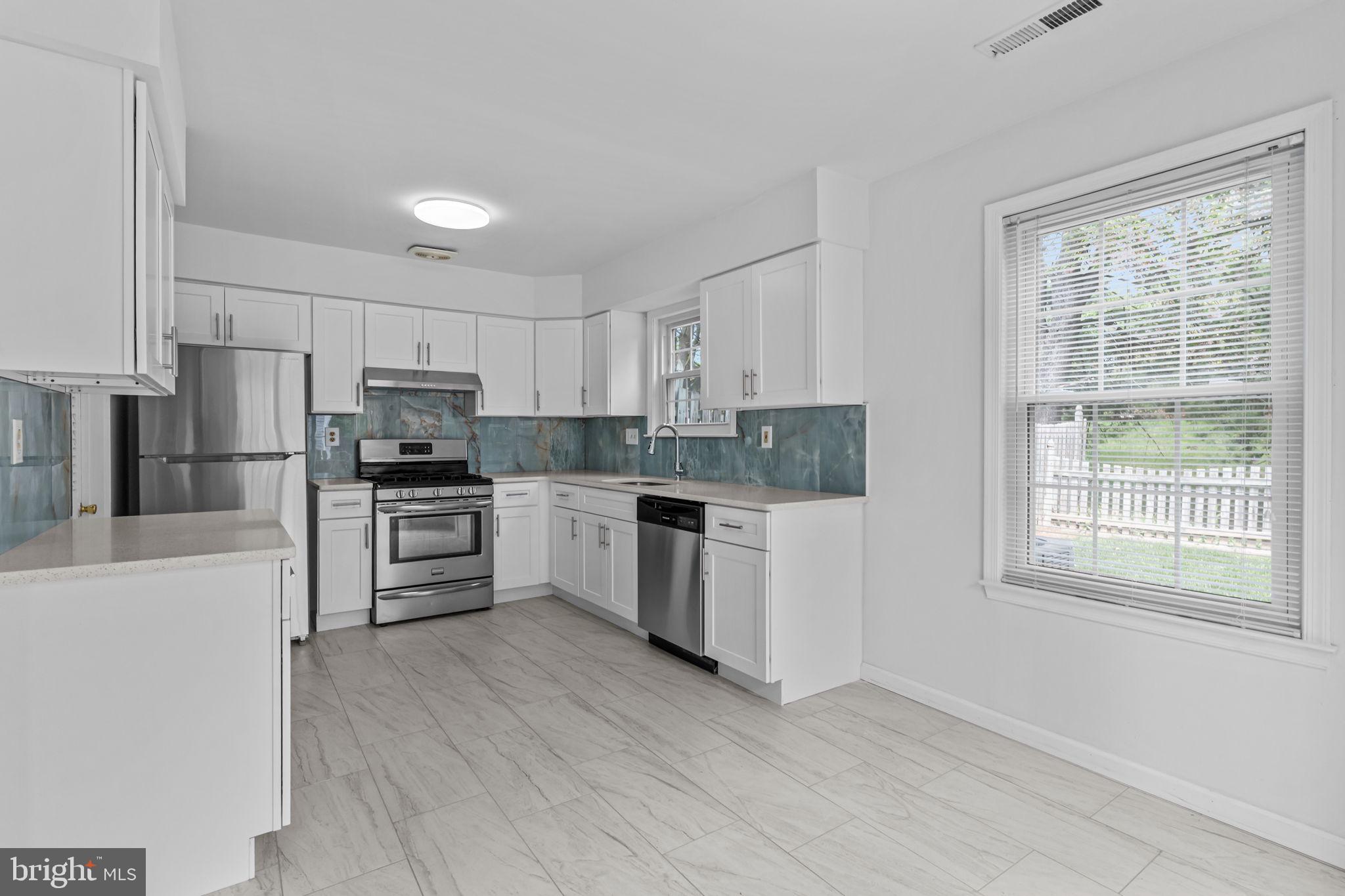 KIRKWOOD - Residential Lease