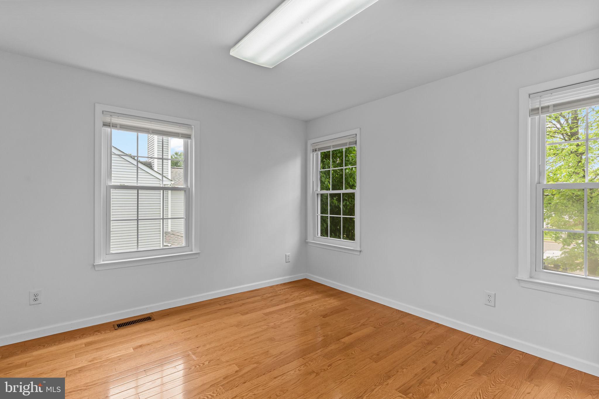 KIRKWOOD - Residential Lease