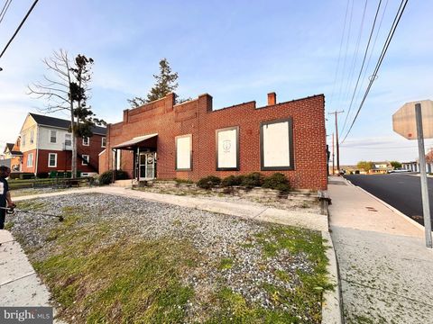 Photo of 800 Main Street, RED HILL, PA 18076 (MLS # PAMC2176522)