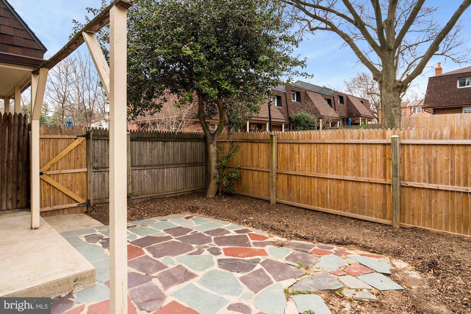 WINTER HILL - Residential Lease