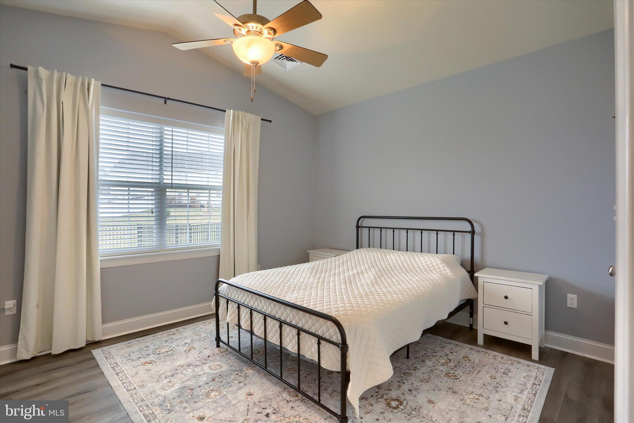 KINGS COURT AT BROWNSTONE - Residential