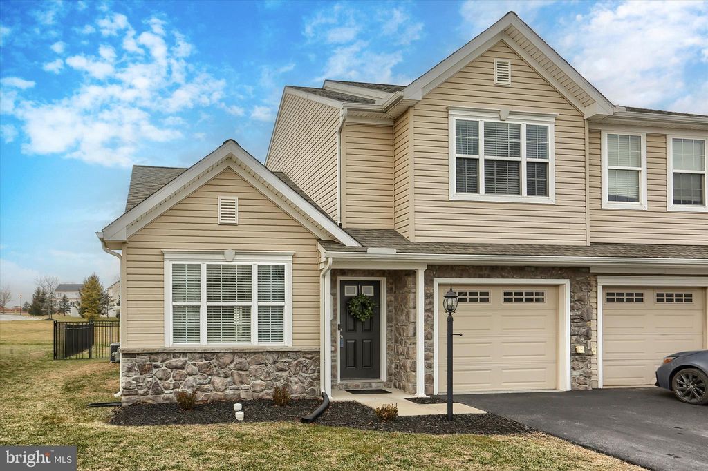 Photo of 2629 Brownstone Drive, DOVER, PA 17315 (MLS # PAYK2095708)