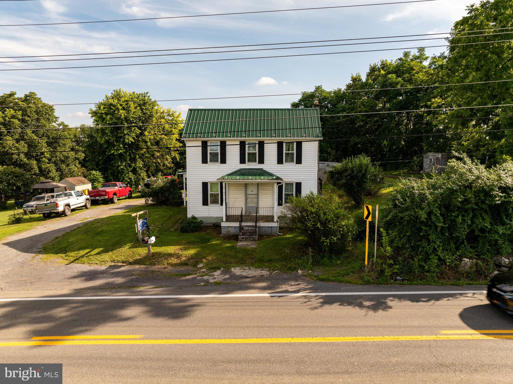 3724 HAMMONDS MILL ROAD