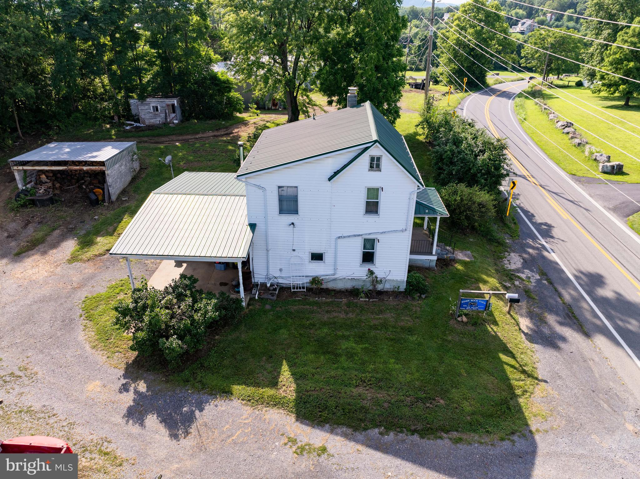 3724 HAMMONDS MILL ROAD