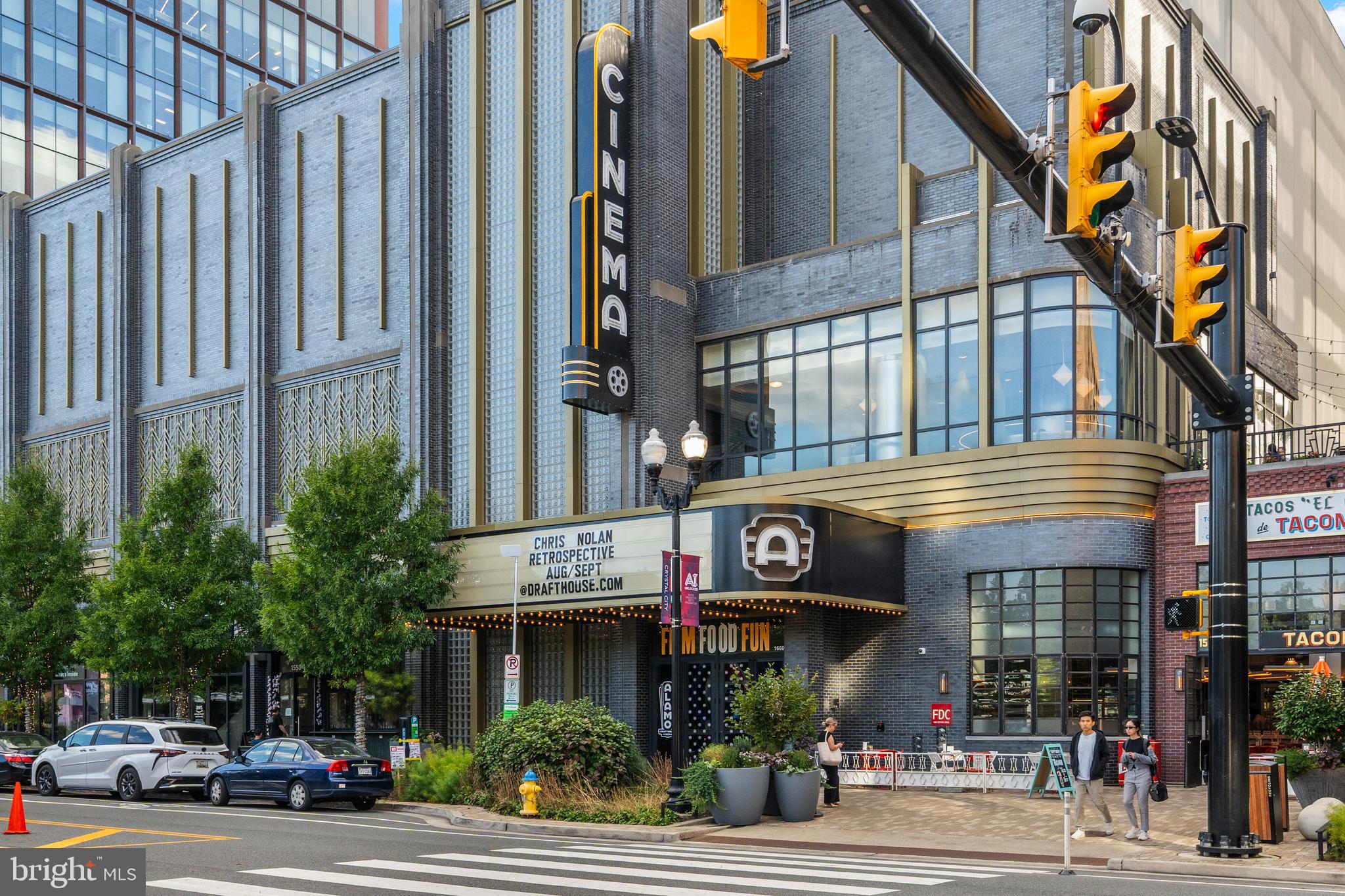 OLD TOWN NORTH - Residential