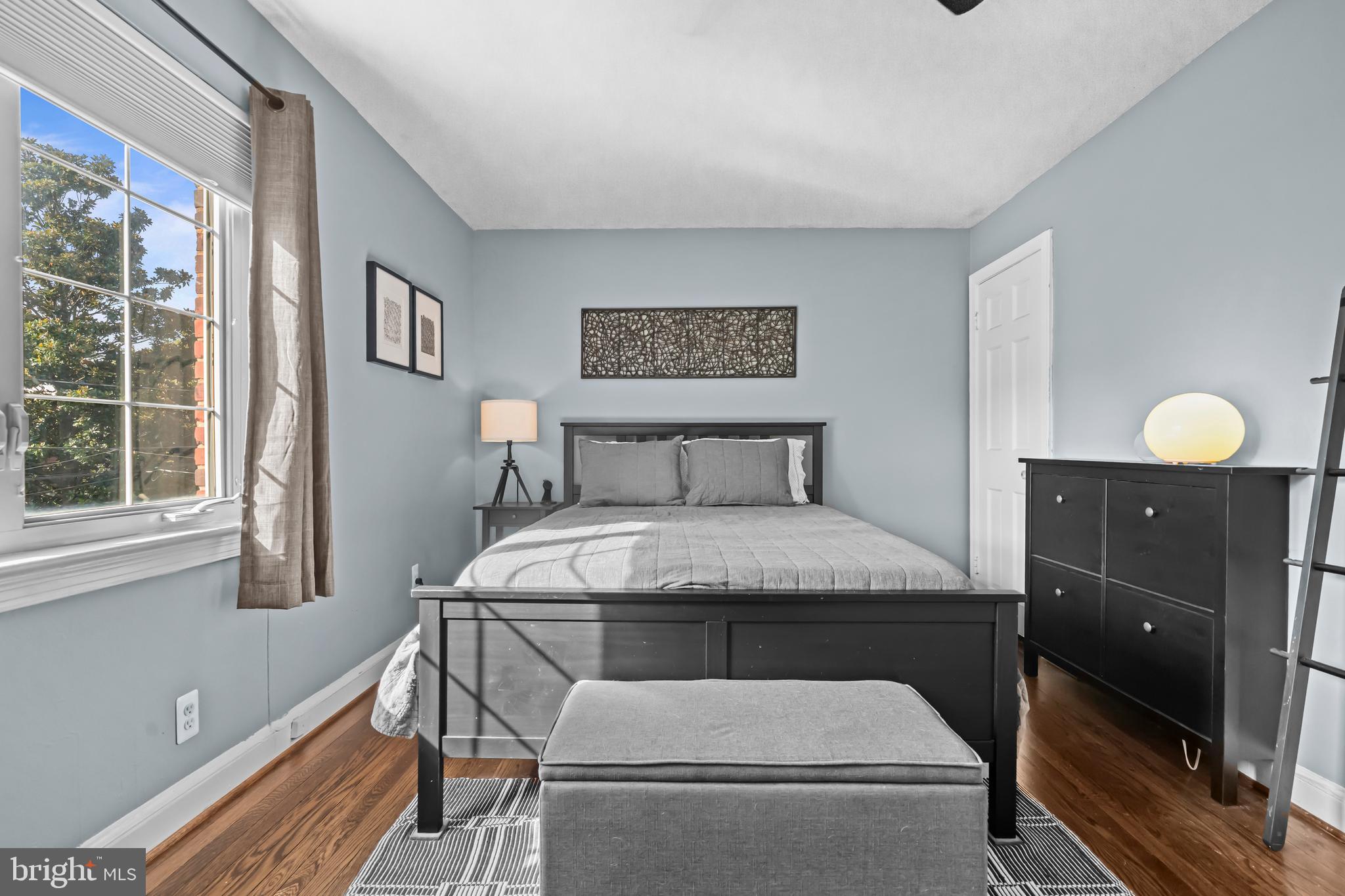 OLD TOWN NORTH - Residential