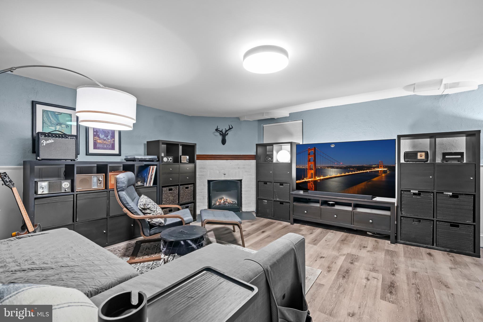 OLD TOWN NORTH - Residential