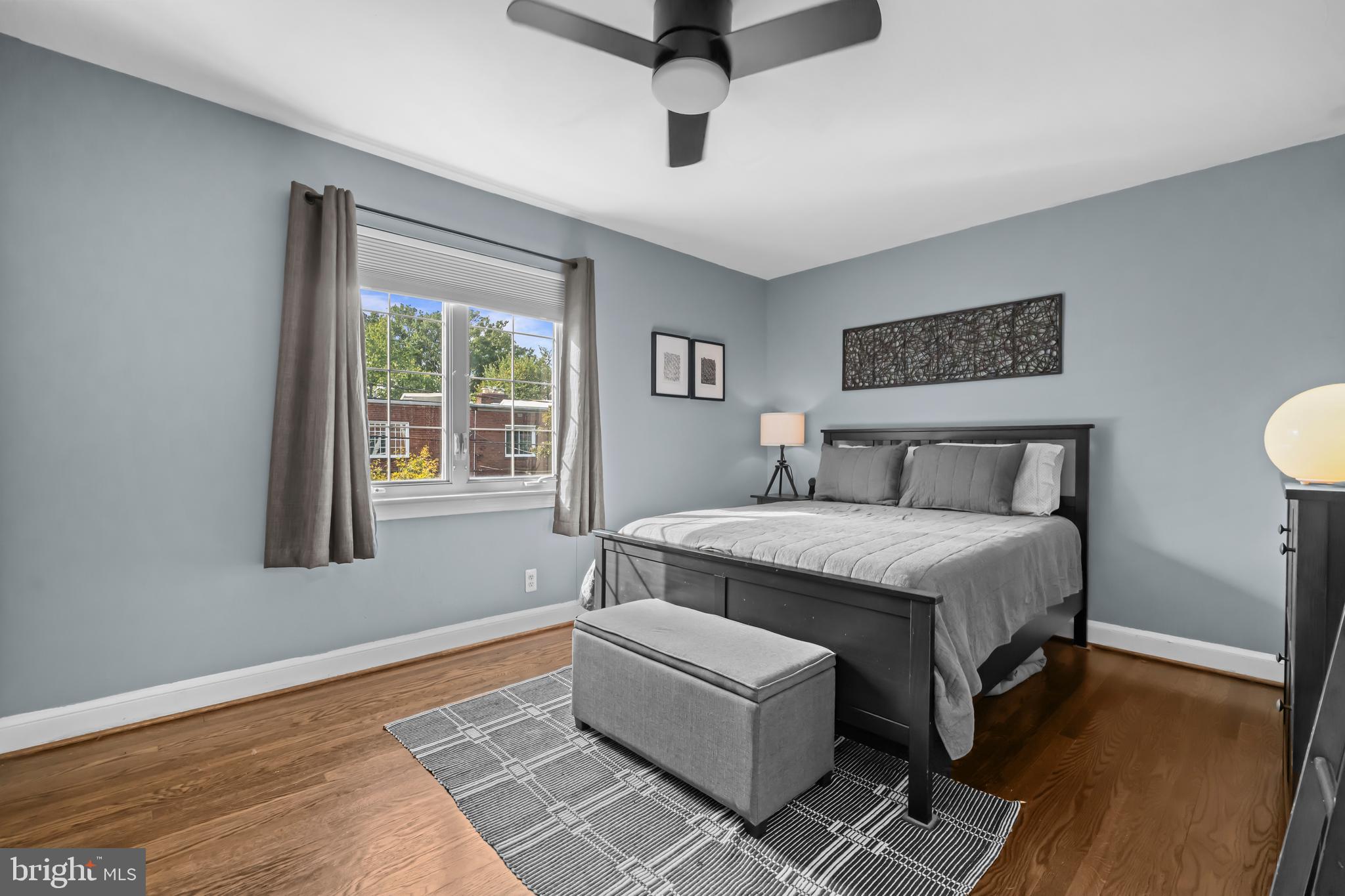 OLD TOWN NORTH - Residential