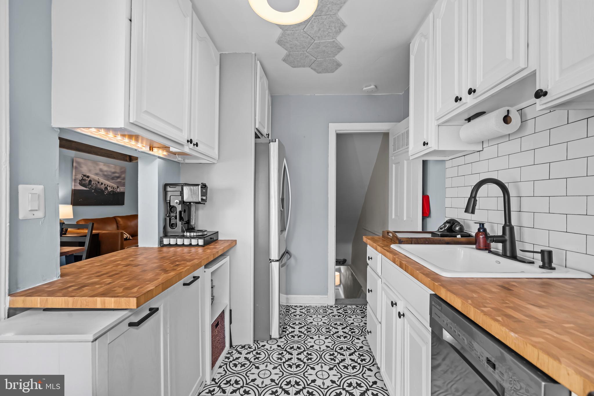 OLD TOWN NORTH - Residential