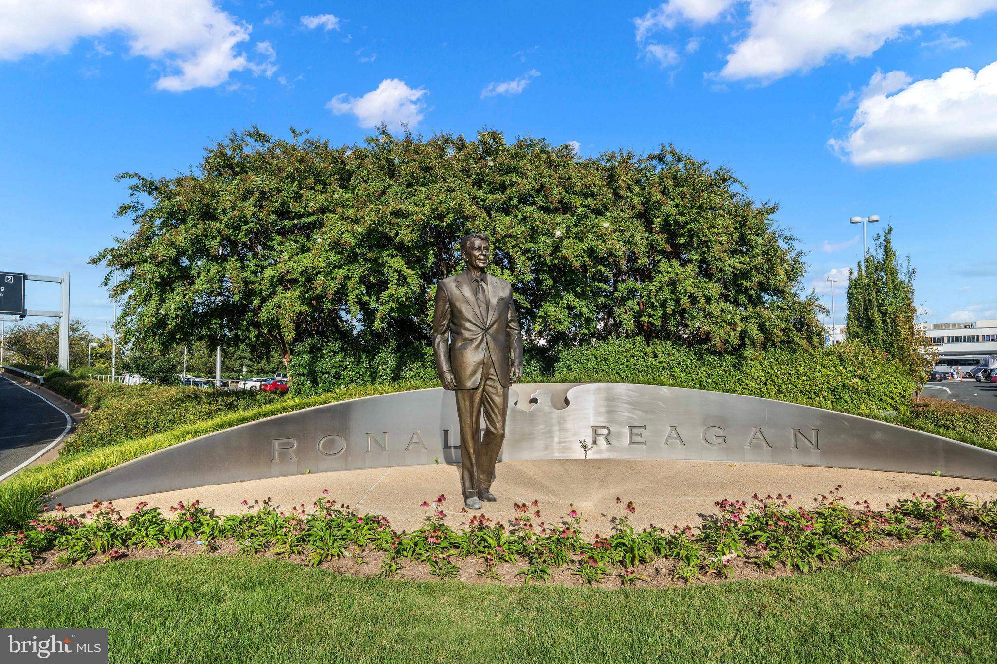 OLD TOWN NORTH - Residential