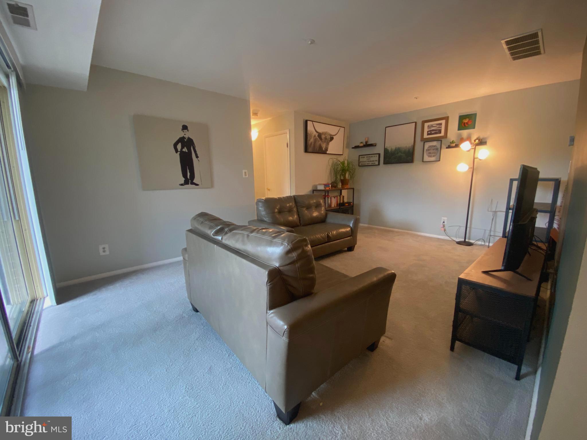 WILLOW WOOD - Residential Lease