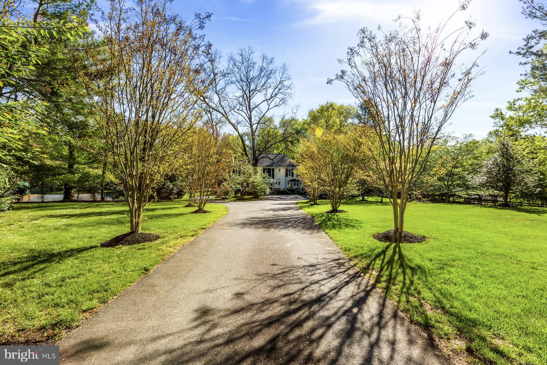 HIDDEN ESTATES - Residential