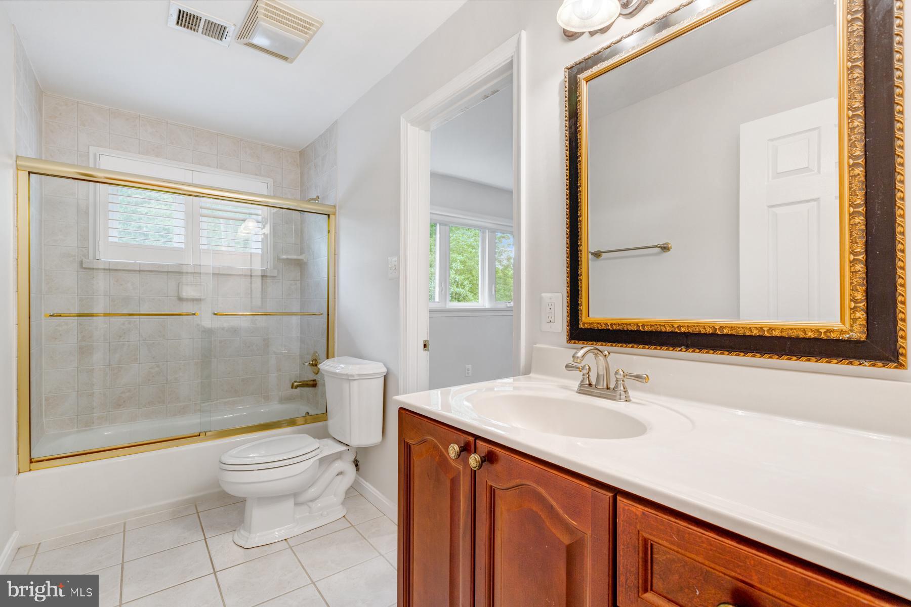 HIDDEN ESTATES - Residential