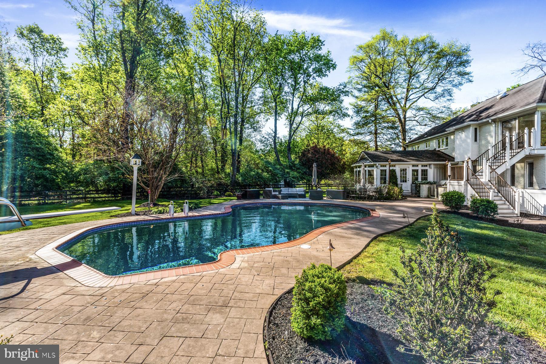 HIDDEN ESTATES - Residential