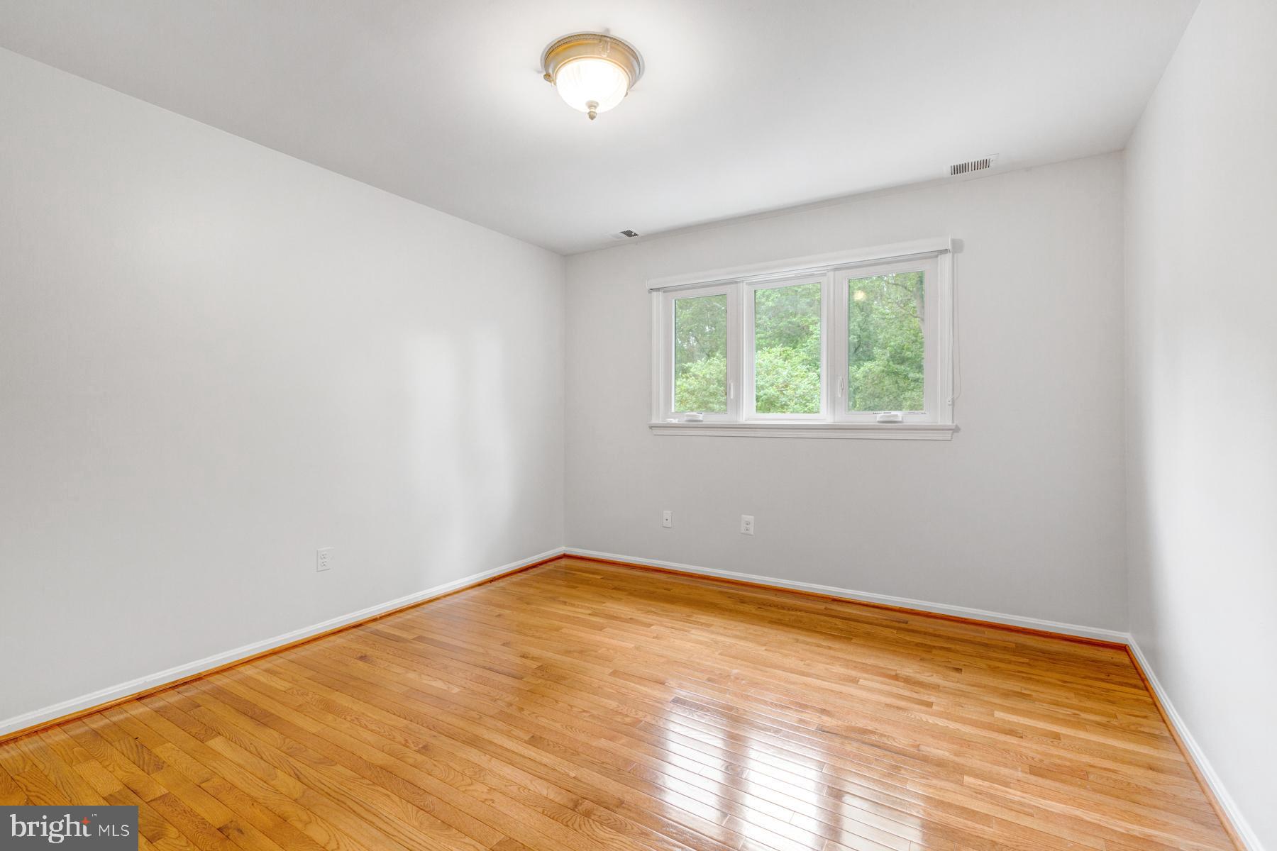 HIDDEN ESTATES - Residential