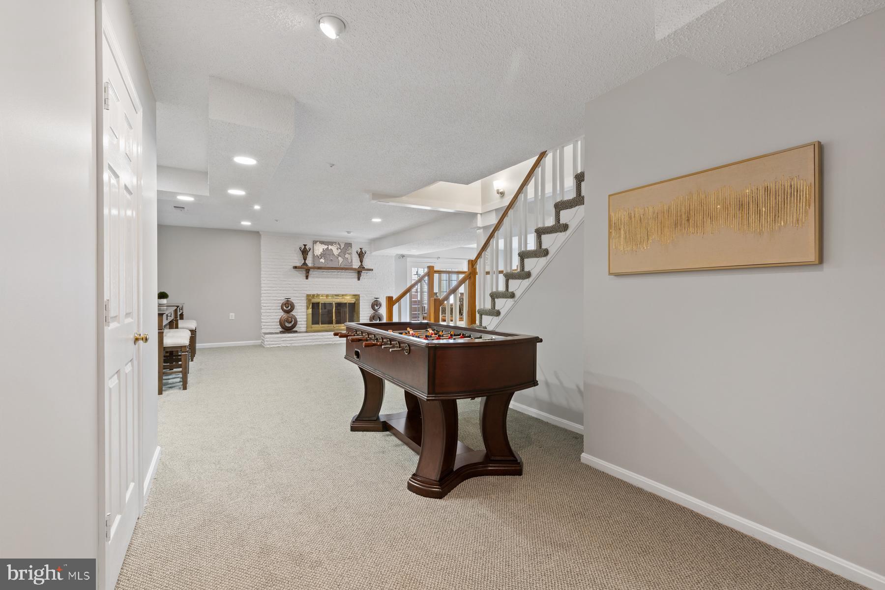 HIDDEN ESTATES - Residential