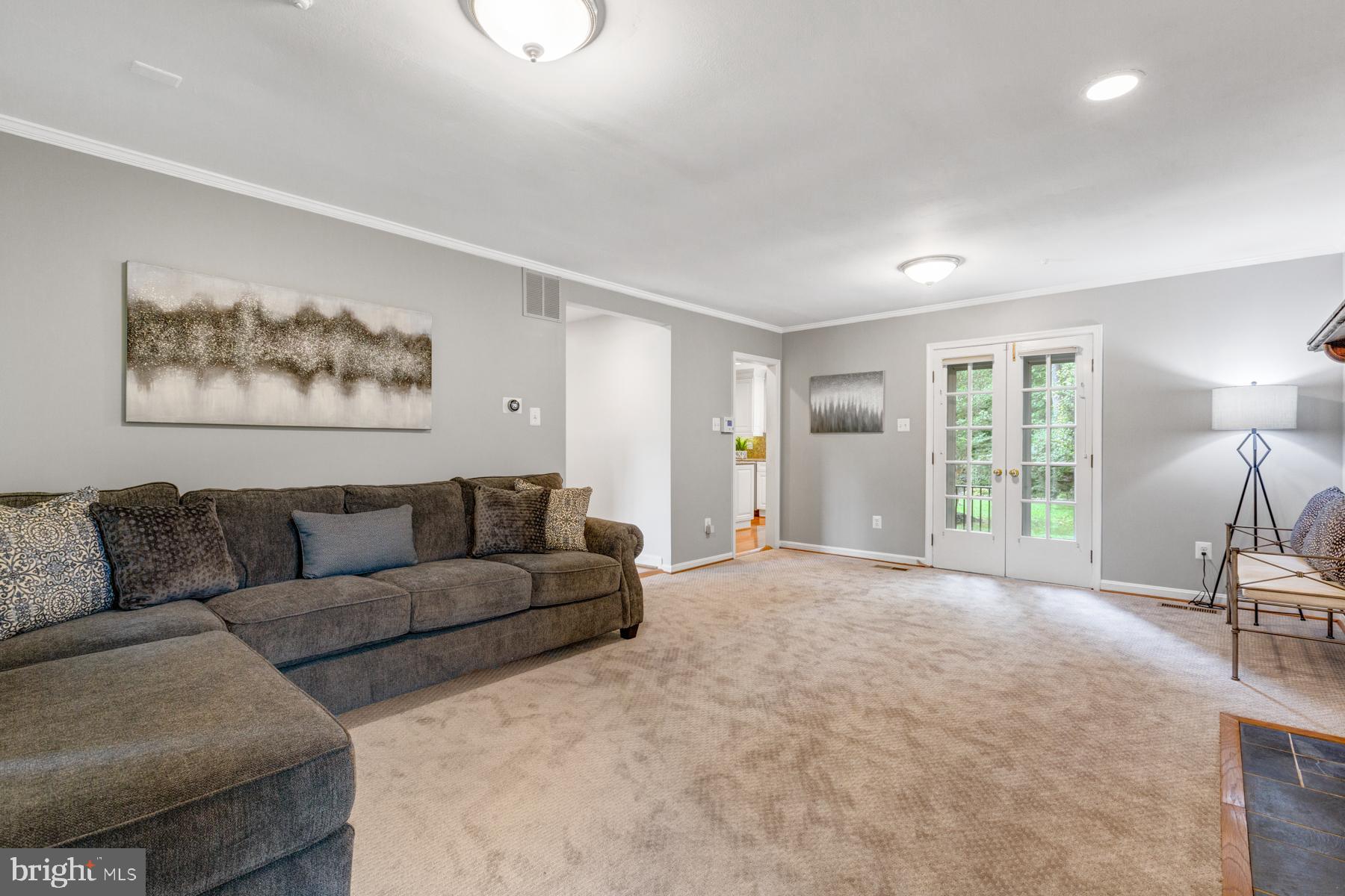 HIDDEN ESTATES - Residential