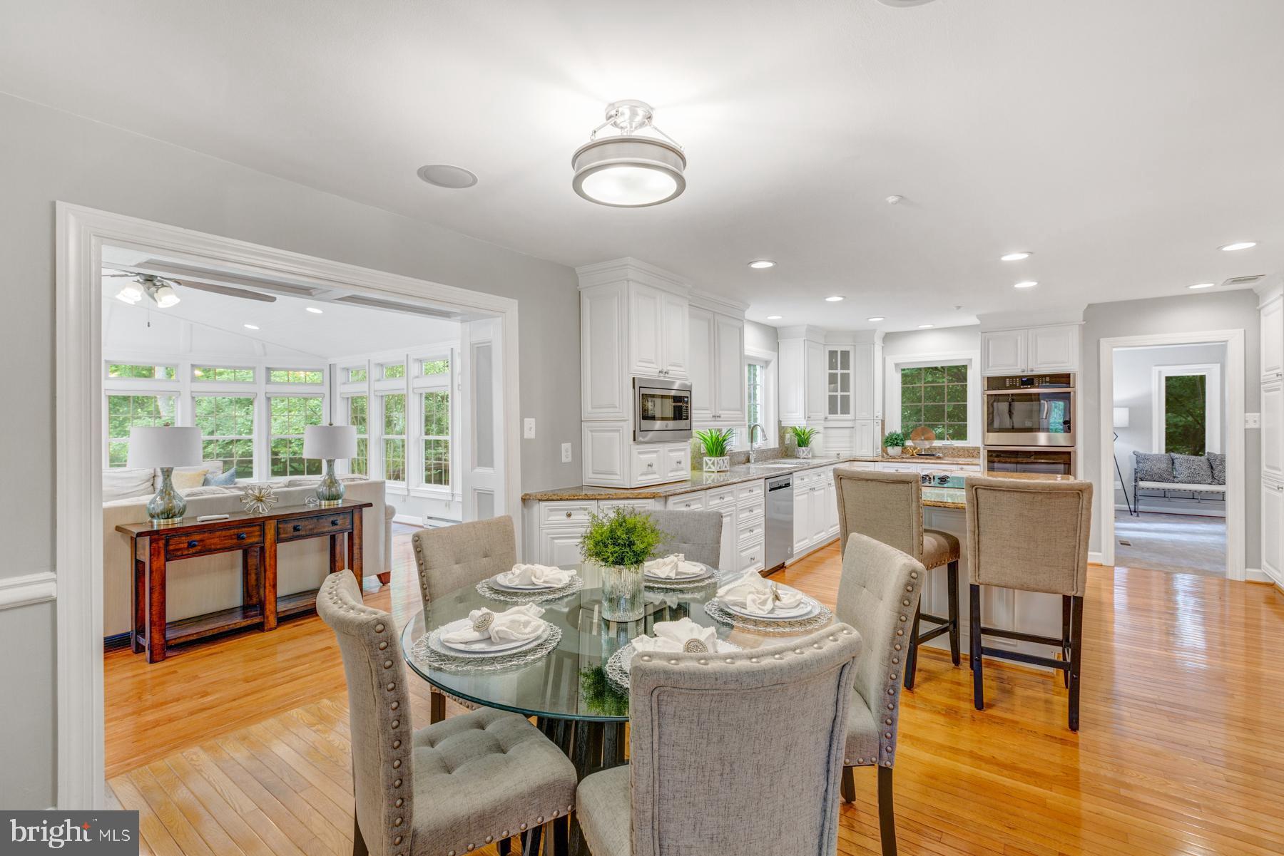 HIDDEN ESTATES - Residential