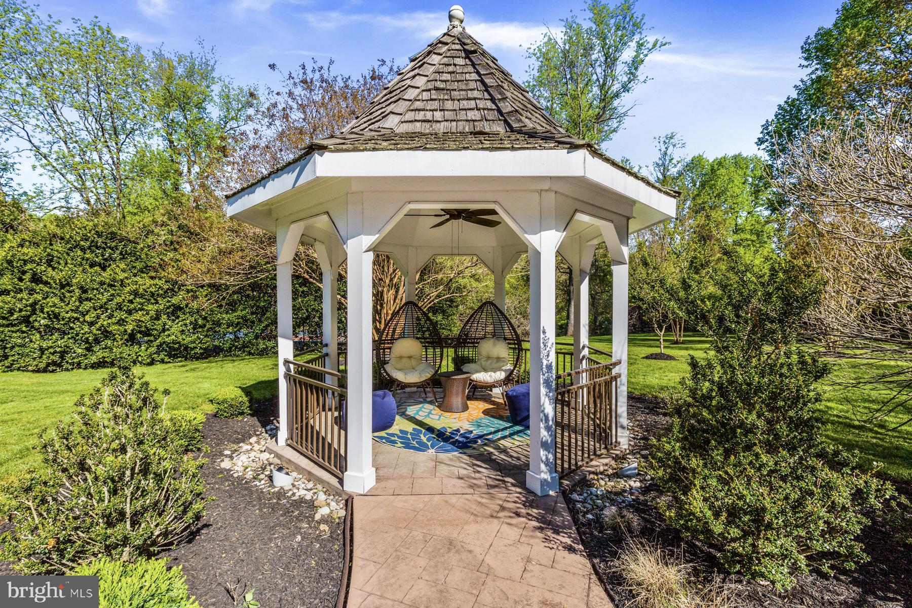 HIDDEN ESTATES - Residential