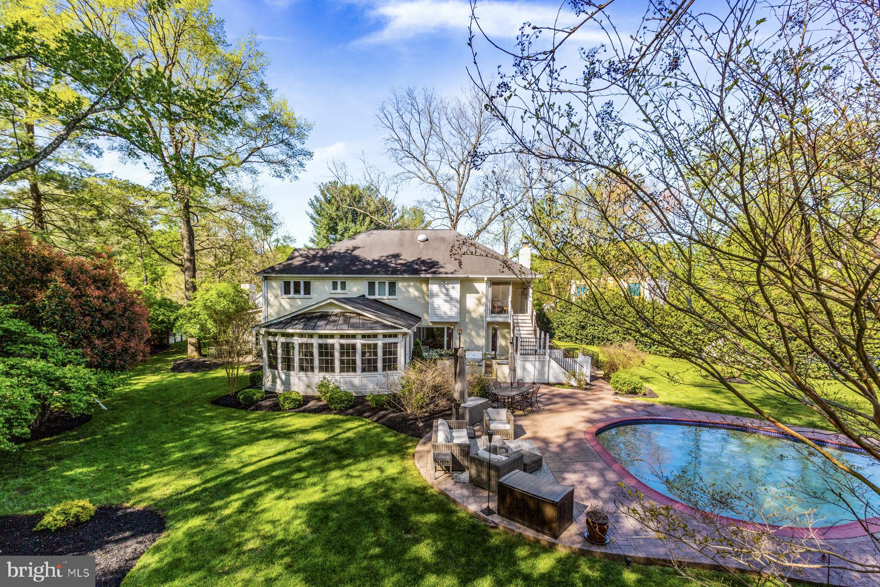 HIDDEN ESTATES - Residential