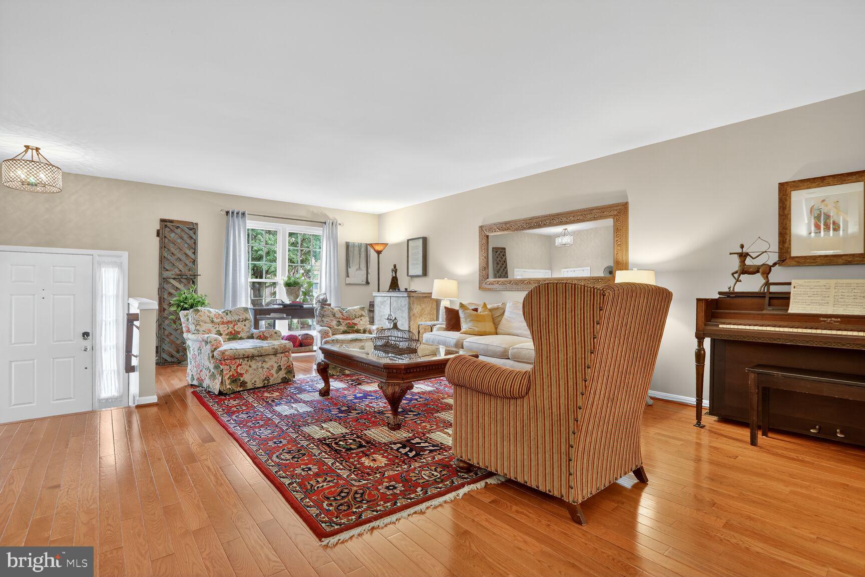 718 LEISTER DRIVE
