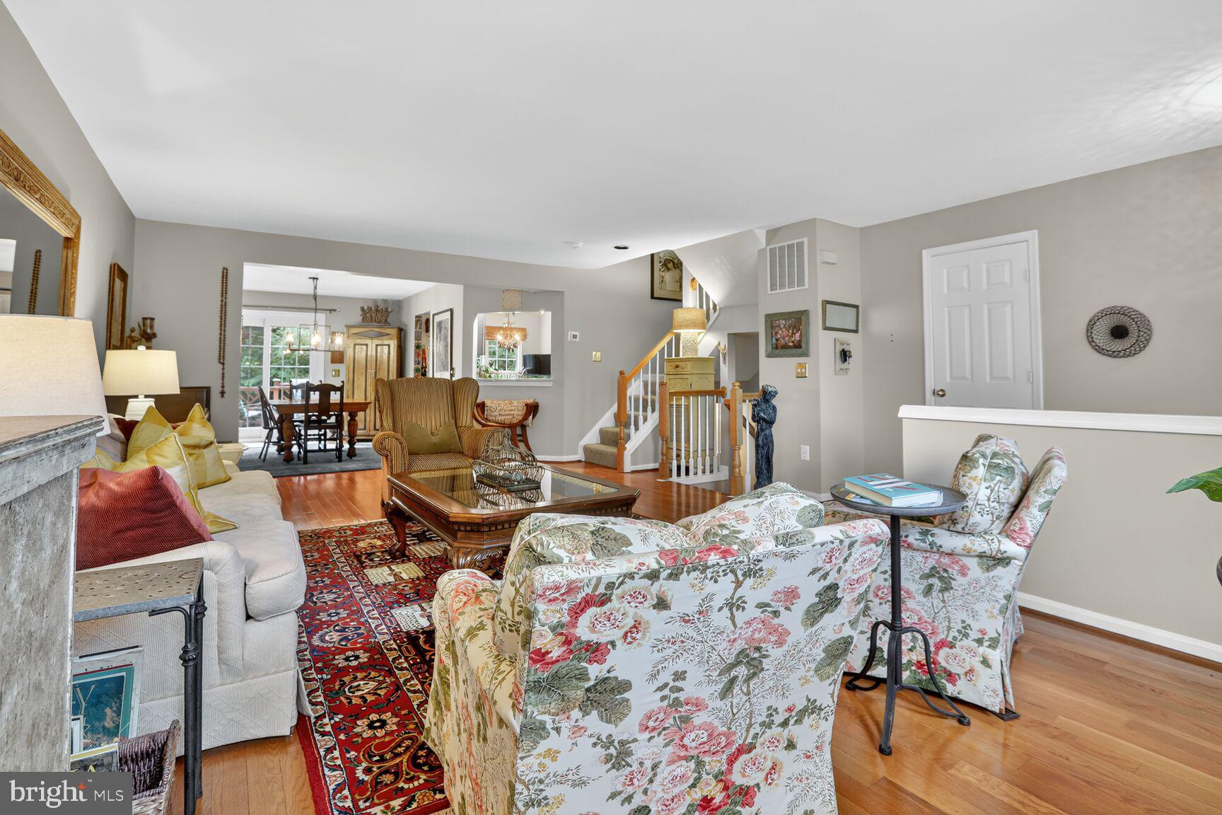 718 LEISTER DRIVE