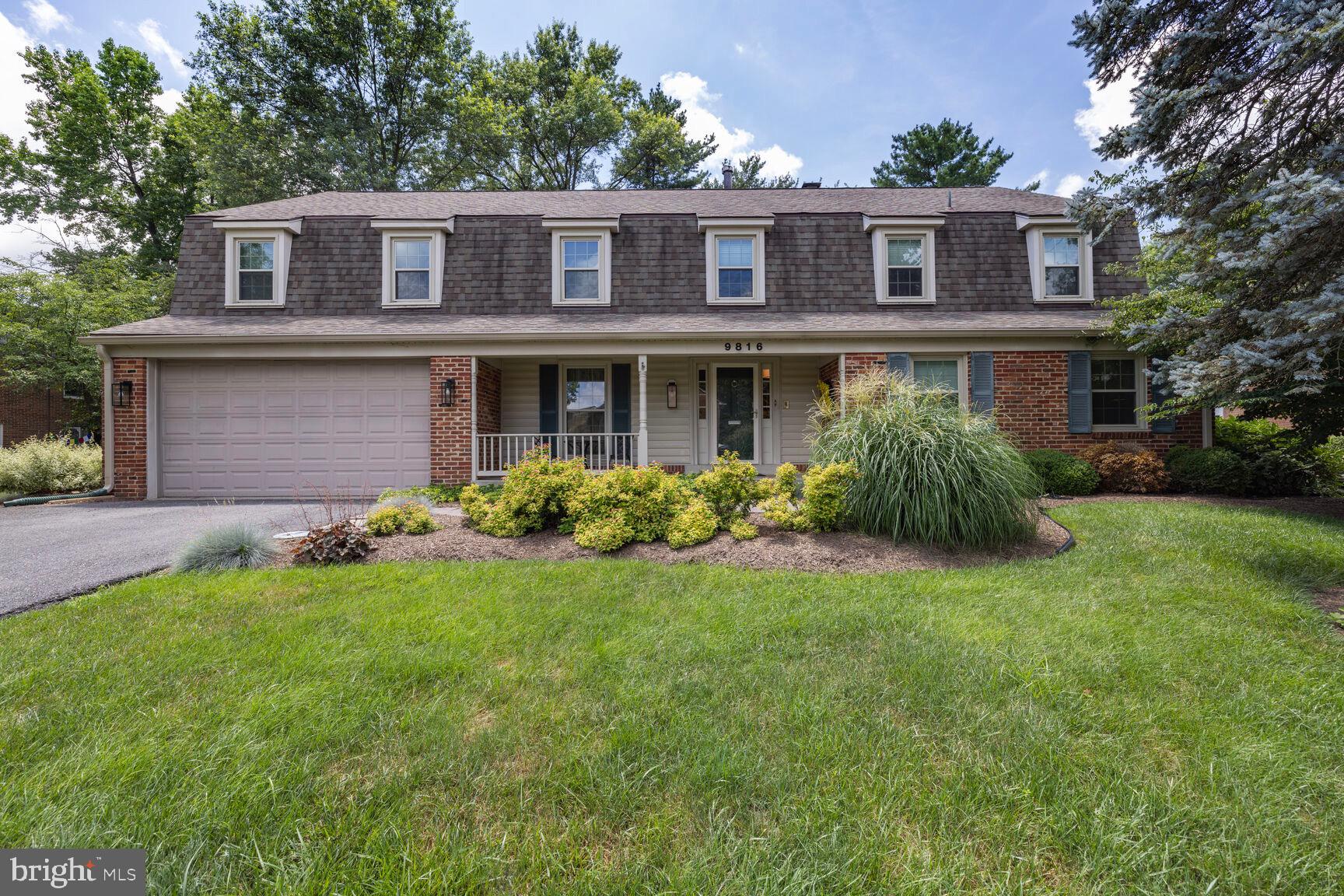 This all-brick Colonial is a total gem—classic curb appeal on the outside and stunning upgrades on the inside. With over 4,100 gross square feet, this 4-bedroom, 2 full and 2 half-bath home offers a spacious, comfortable layout filled with charm and modern updates.
The fully remodeled kitchen features quartz countertops, ceiling-height cabinetry, soft-close drawers, recessed lighting, stainless steel appliances, and a picture window perfectly positioned for sunset views.
Refinished original hardwood floors flow through most of the main level, while brand-new carpet adds cozy comfort in the family room, which boasts a wall-to-wall brick hearth and gas burning fireplace.
Enjoy multiple living spaces including a formal dining room, living room, and easy access to a flagstone patio and fenced backyard—flat, private, and with a gate leading to the neighborhood walking path. It’s a short and pleasant stroll to the lake.
