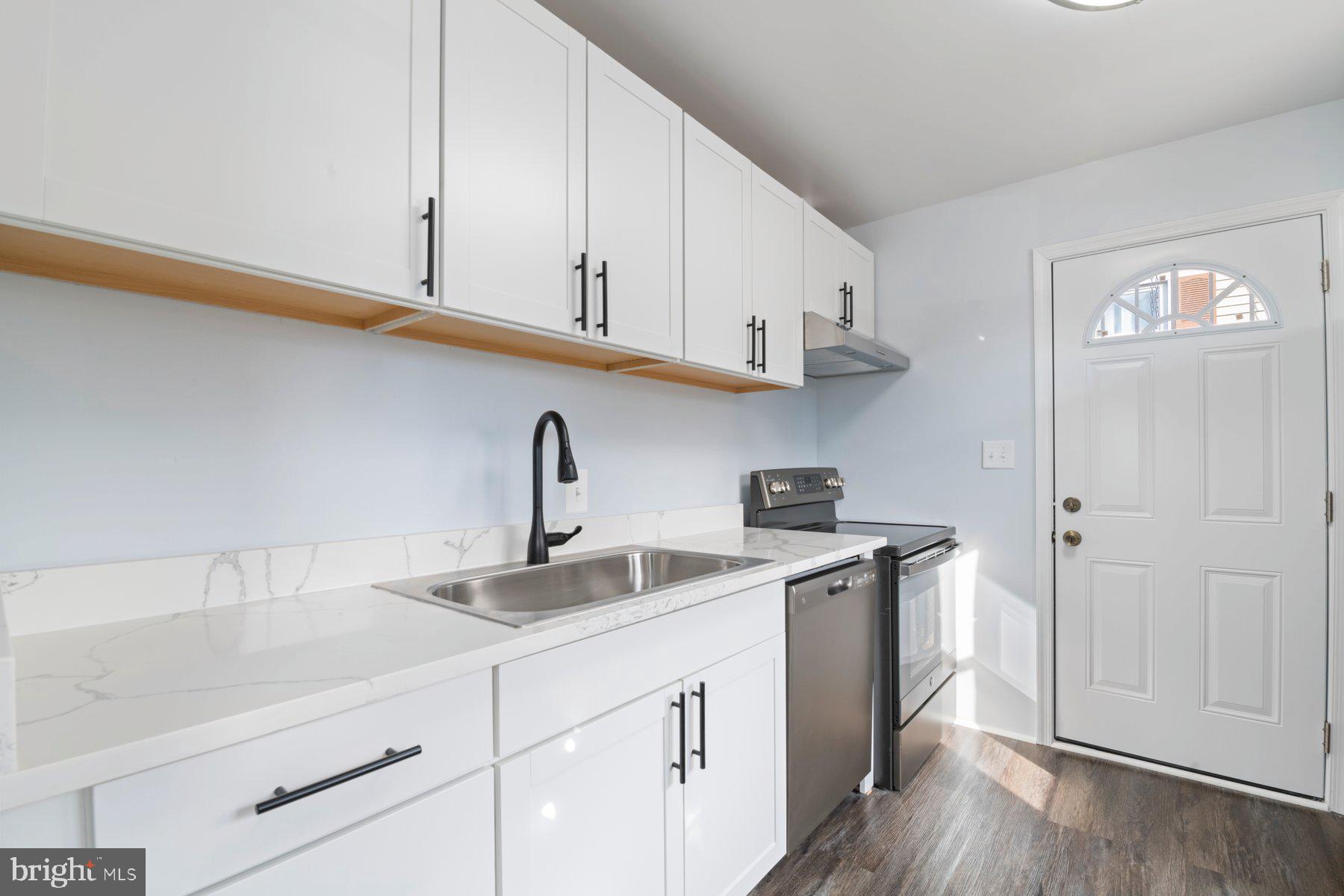 LANDOVER ESTATES - Residential