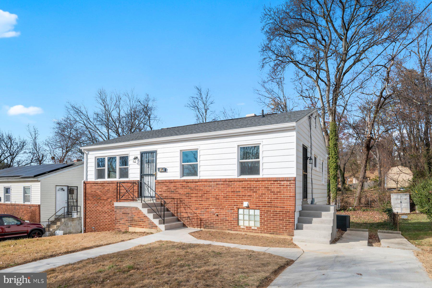 LANDOVER ESTATES - Residential