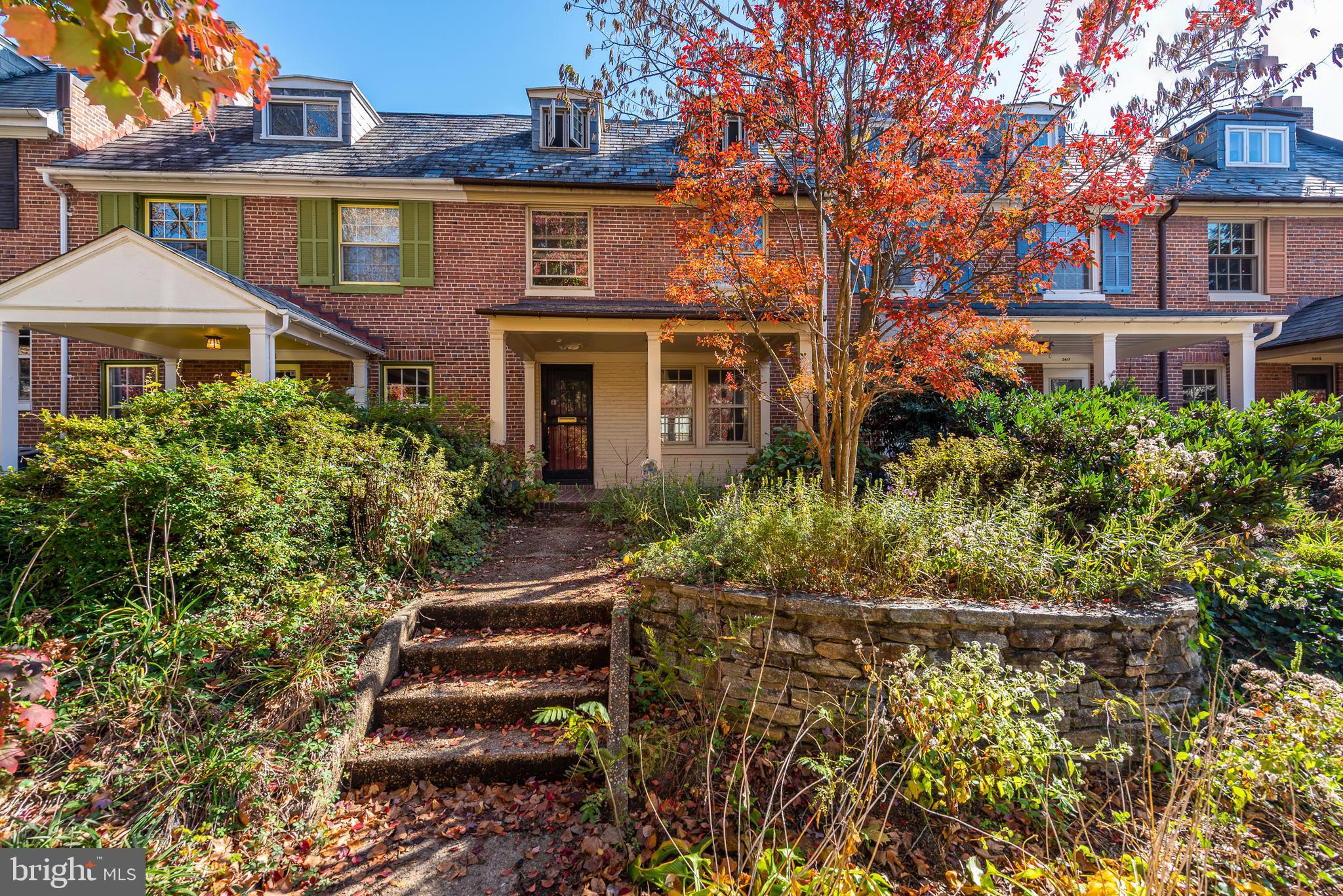 OAKENSHAWE - Residential