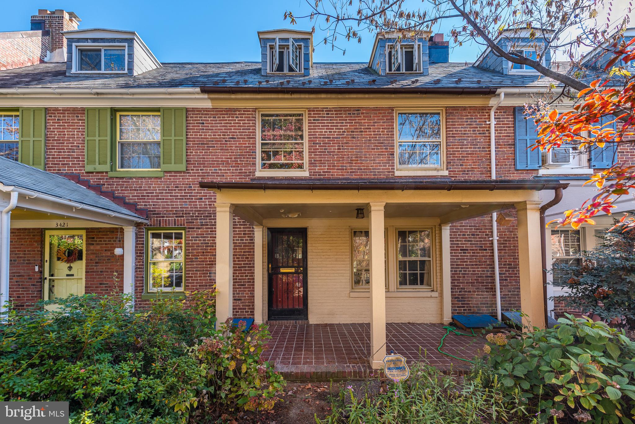 OAKENSHAWE - Residential